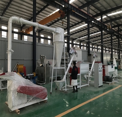 CE Animal Feed Production Line 5-6TPH Cattle Feed Making Machine