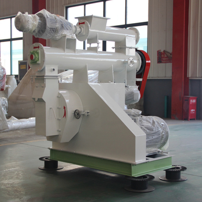 55KW Livestock Feed Pellet Mill Machine 2-18mm Pellet Maker For Feed