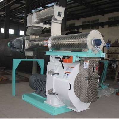 ISO9001 Farm Feed Pellet Mill Machine 3-5TPH Pellet Press Machine